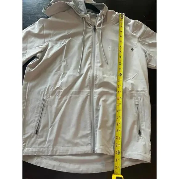 Vuori Women's Windbreaker Light Gray size M - Picture 7 of 7